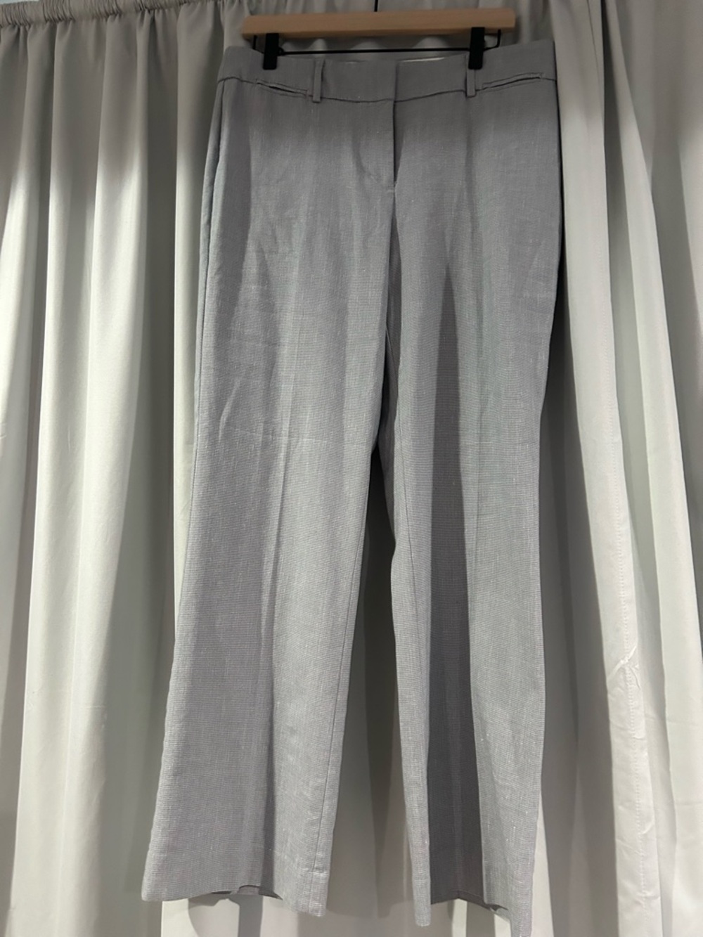 LOFT Light Gray Women's Dress Pants - Tailored Finish